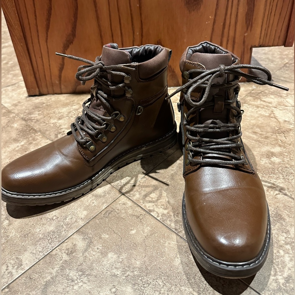 Harrison Myles Brown Lace Up Boots - Size 10